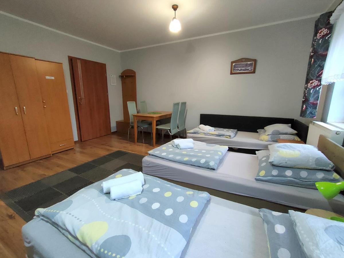 Bed & Breakfast Stajnia Pod Debem